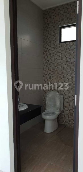 House for rent in Semarang, Indonesia · 3 rooms, 2 baths