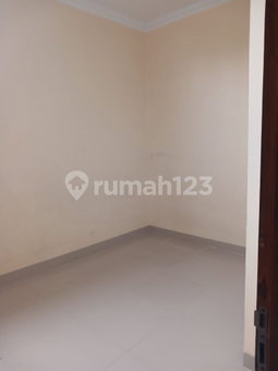 House for rent in South Jakarta, Indonesia · Cilandak · 3 rooms, 3 baths