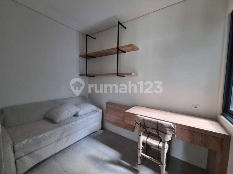House for rent in Cikarang, Indonesia · 3 rooms, 2 baths
