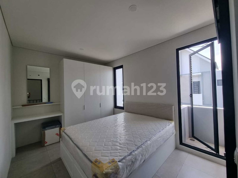 House for rent in Cikarang, Indonesia · 3 rooms, 2 baths