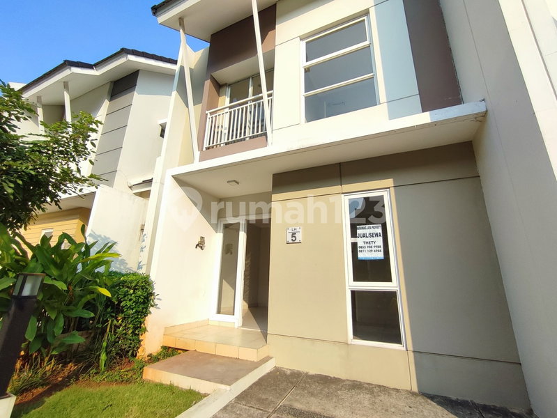 House for rent in Bandung, Indonesia · 3 rooms, 2 baths