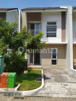 House for rent in Bandung, Indonesia · 3 rooms, 2 baths