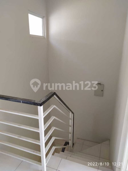 House for rent in Bandung, Indonesia · 3 rooms, 2 baths