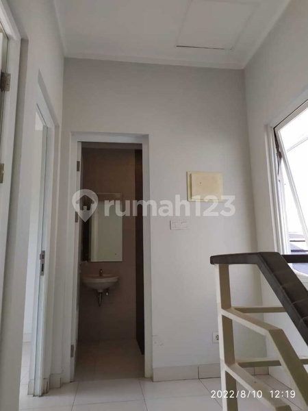 House for rent in Bandung, Indonesia · 3 rooms, 2 baths