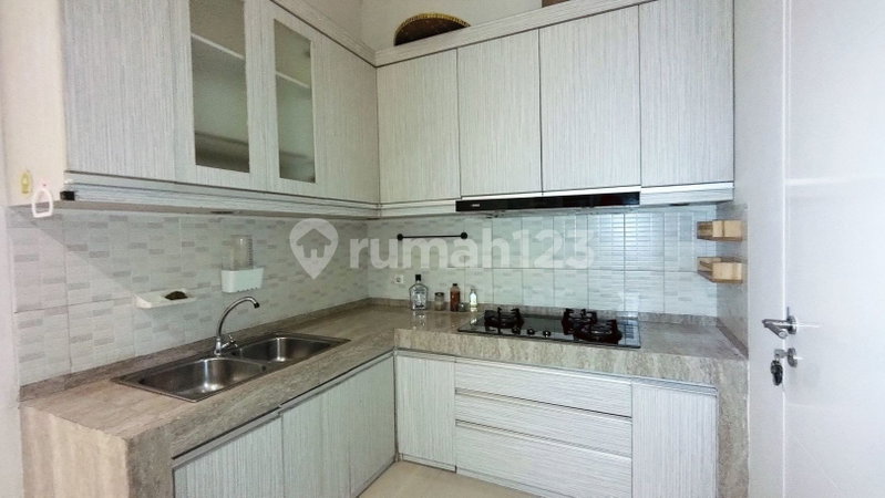 House for rent in Tangerang, Indonesia · Riding · 3 rooms, 3 baths