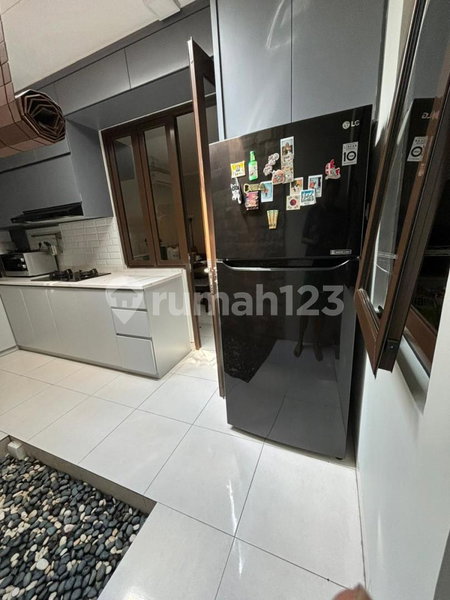 House for rent in Bandung, Indonesia · 4 rooms, 2 baths