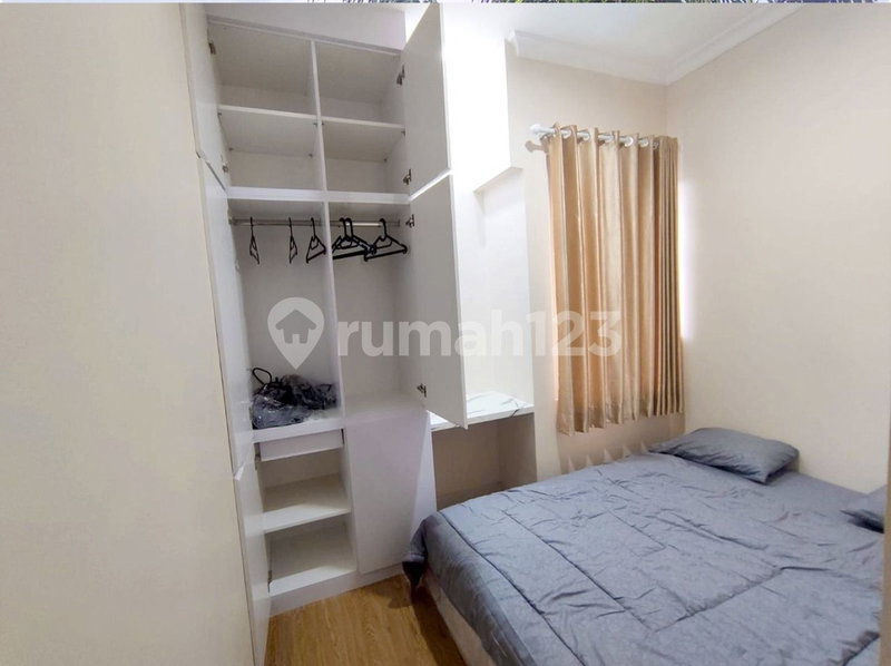 House for rent in Tangerang, Indonesia · Riding · 5 rooms, 2 baths