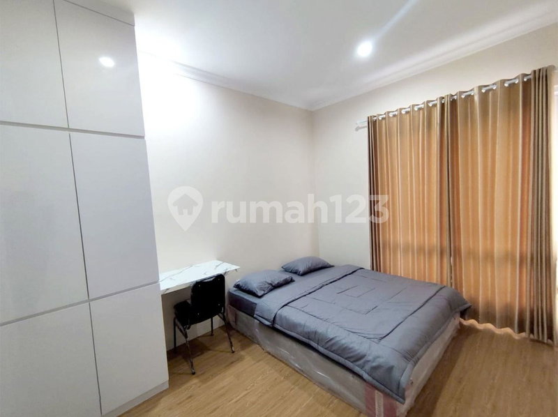 House for rent in Tangerang, Indonesia · Riding · 5 rooms, 2 baths