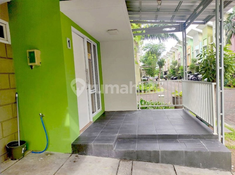 House for rent in Tangerang, Indonesia · Riding · 5 rooms, 2 baths