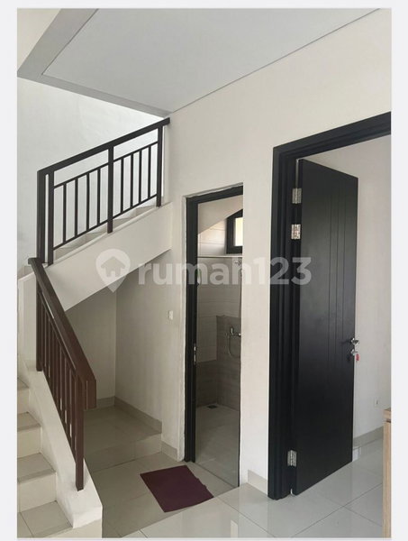House for rent in Tangerang, Indonesia · Sukasari · 3 rooms, 3 baths