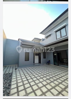 House for rent in Tangerang, Indonesia · Sukasari · 3 rooms, 3 baths