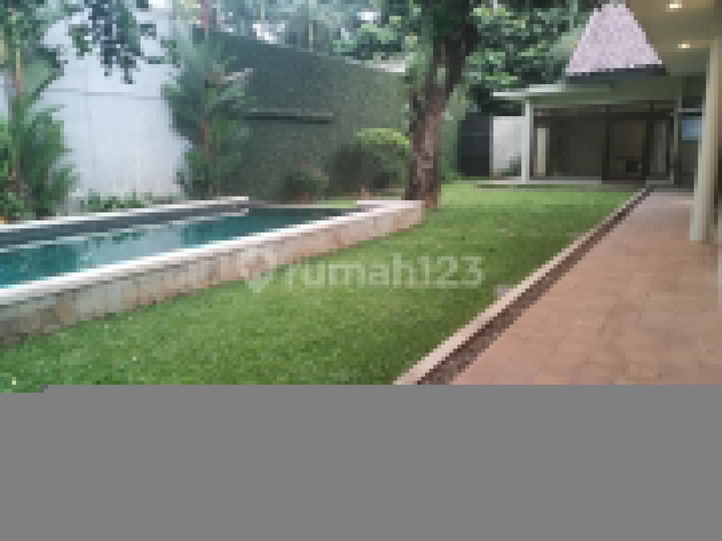 House for rent in Bandung, Indonesia · 6 rooms, 4 baths