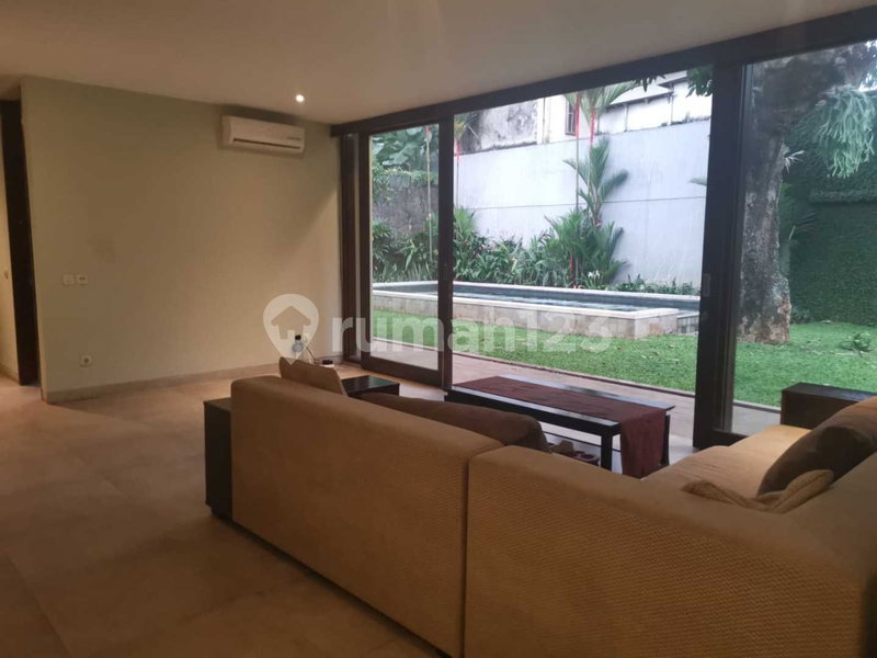 House for rent in Bandung, Indonesia · 6 rooms, 4 baths