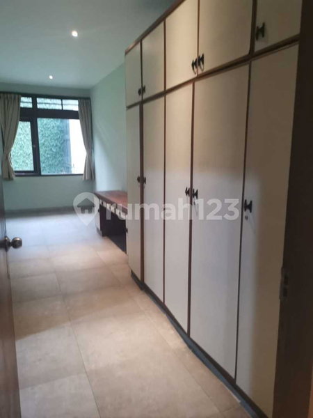 House for rent in Bandung, Indonesia · 6 rooms, 4 baths
