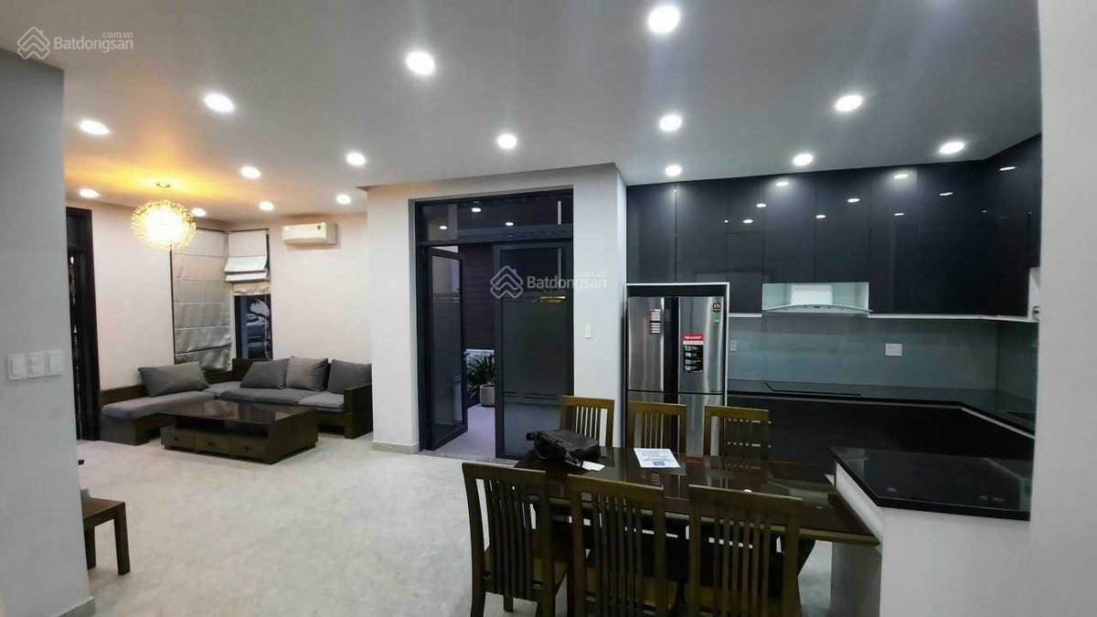 Lucasta Villa, Vietnam