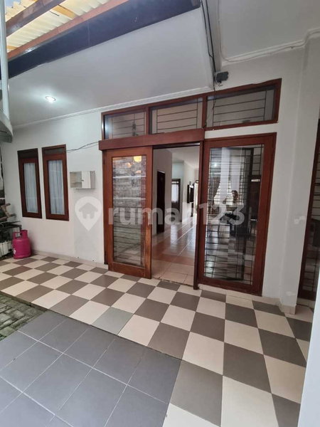House for rent in Ciputat, Indonesia · Petir · 2 rooms, 2 baths