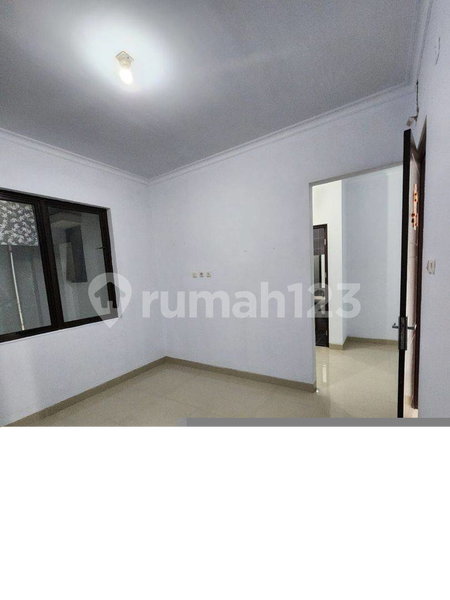 House for rent in Semarang, Indonesia · 1 room, 1 bath