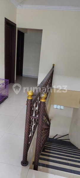 House for rent in Semarang, Indonesia · 3 rooms, 4 baths