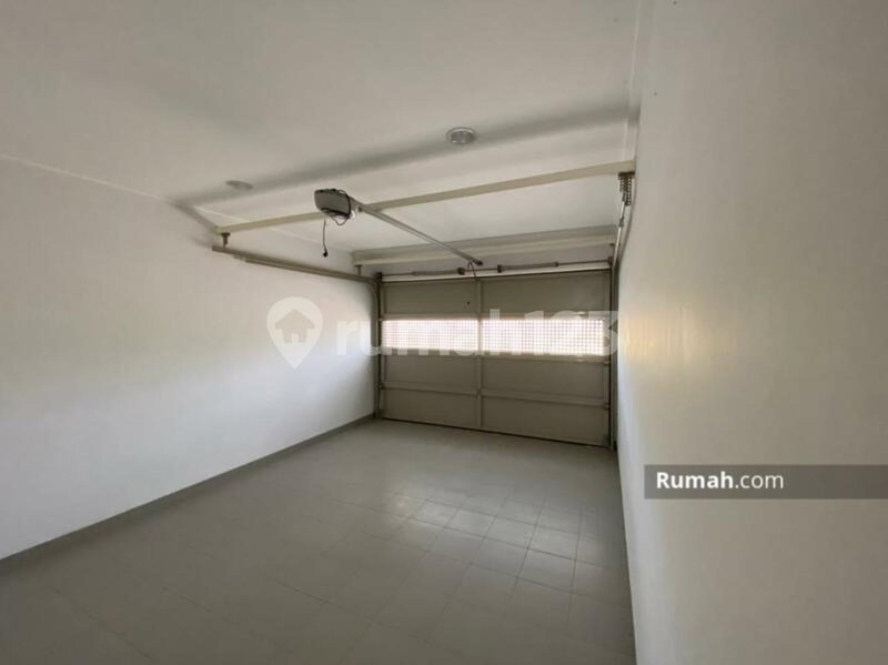House for rent in Canggu, Indonesia · Badung · 4 rooms, 4 baths