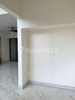 House for rent in Bandung, Indonesia · 4 rooms, 4 baths