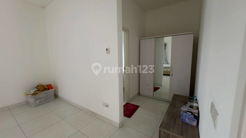 House for rent in Bandung, Indonesia · 3 rooms, 4 baths