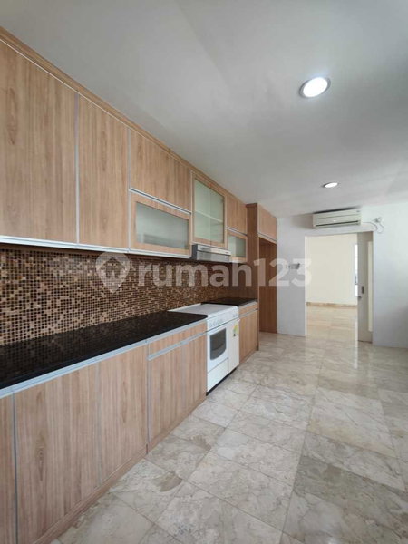 House for rent in North Jakarta, Indonesia · Penjaringan · 3 rooms, 3 baths
