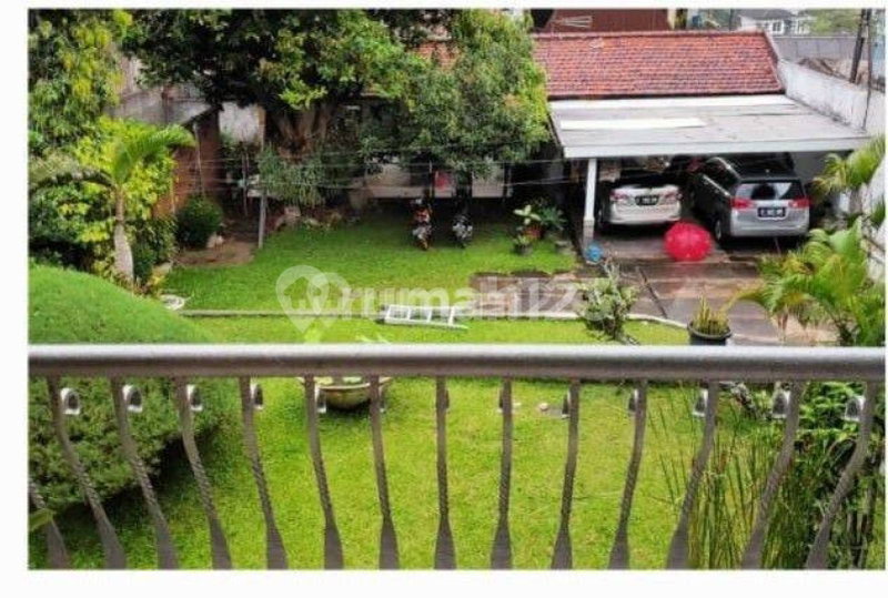 House for rent in North Jakarta, Indonesia · Penjaringan · 6 rooms, 3 baths