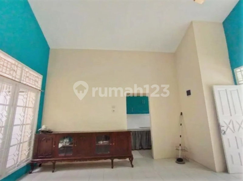 House for rent in Bandung, Indonesia · 2 rooms, 1 bath