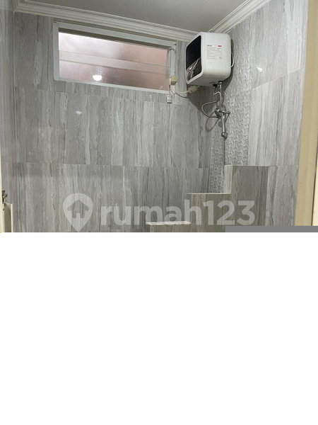 House for rent in Bandung, Indonesia · 7 rooms, 4 baths