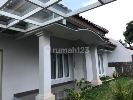House for rent in Jakarta, Indonesia · Pasar Minggu · 3 rooms, 3 baths