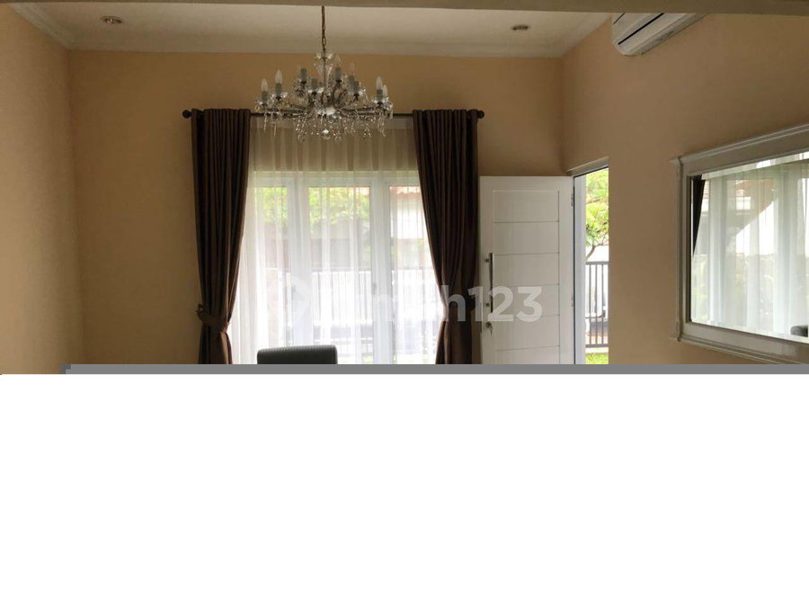 House for rent in Jakarta, Indonesia · Pasar Minggu · 3 rooms, 3 baths