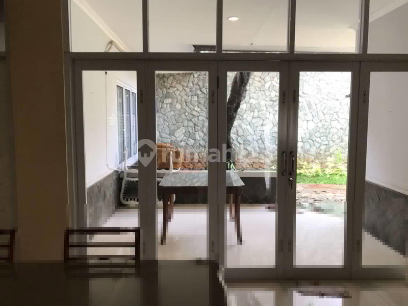 House for rent in Jakarta, Indonesia · Pasar Minggu · 3 rooms, 3 baths