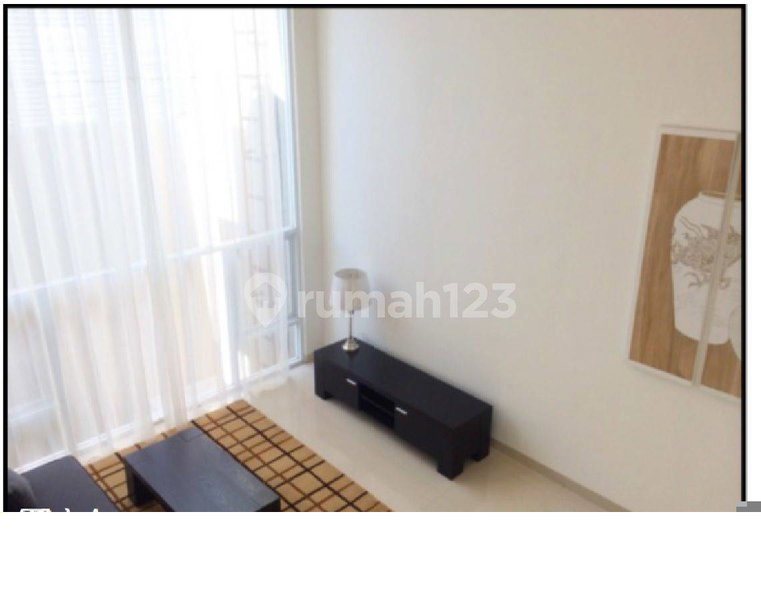 House for rent in Jakarta, Indonesia · Tebet · 3 rooms, 2 baths