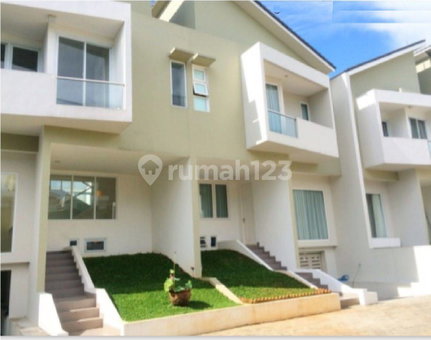 House for rent in Jakarta, Indonesia · Tebet · 3 rooms, 2 baths