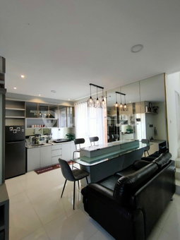 House for rent in Surabaya, Indonesia · 2 rooms, 2 baths