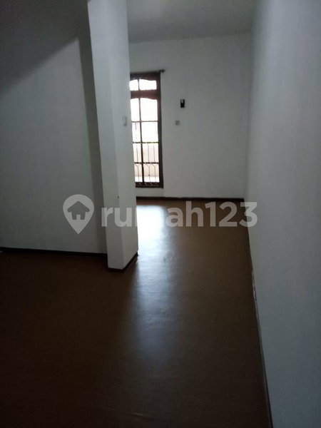House for rent in Surabaya, Indonesia · 1 room, 1 bath