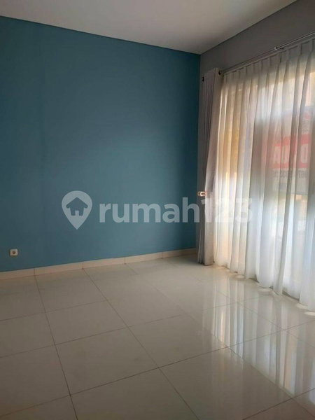 House for rent in Jakarta, Indonesia · Tebet · 4 rooms, 3 baths