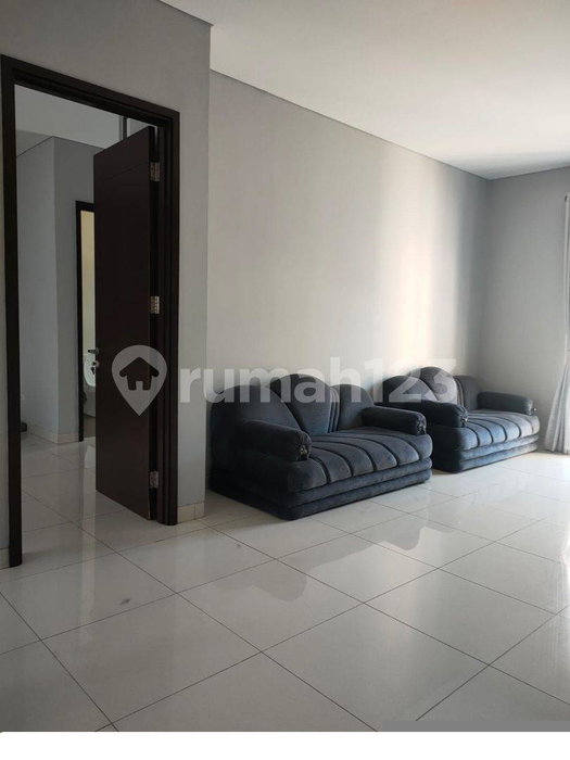 House for rent in Jakarta, Indonesia · Tebet · 4 rooms, 3 baths