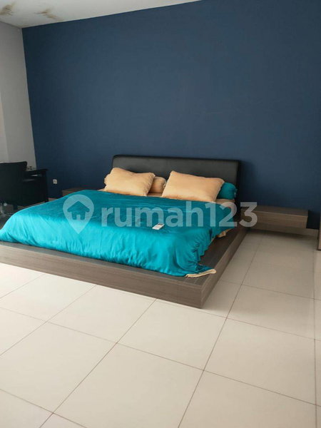 House for rent in Jakarta, Indonesia · Tebet · 4 rooms, 3 baths