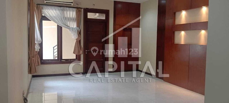 House for rent in Ciputat, Indonesia · Petir · 6 rooms, 3 baths