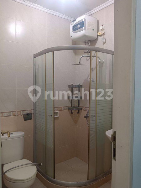 House for rent in Jakarta, Indonesia · Menteng · 4 rooms, 3 baths