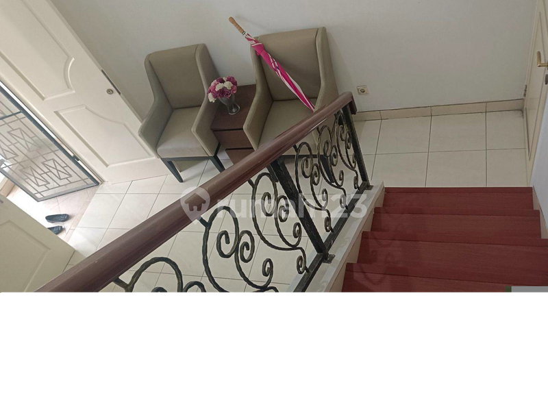 House for rent in Jakarta, Indonesia · Menteng · 4 rooms, 3 baths