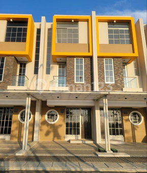 House for rent in Jakarta, Indonesia · Tebet · 3 rooms, 2 baths
