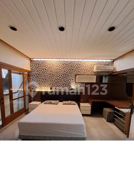 House for rent in Jakarta, Indonesia · Palmerah · 3 rooms, 2 baths