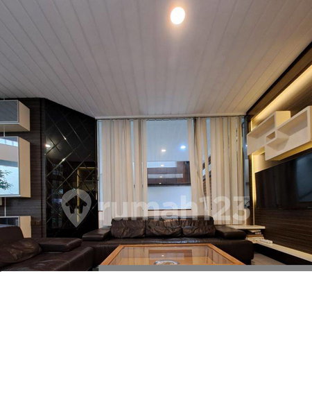 House for rent in Jakarta, Indonesia · Palmerah · 3 rooms, 2 baths