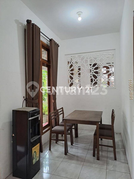 House for rent in Jakarta, Indonesia · Palmerah · 3 rooms, 2 baths