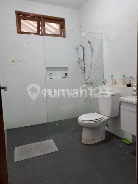 House for rent in Jakarta, Indonesia · Palmerah · 3 rooms, 2 baths