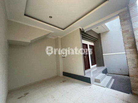 House for rent in Jakarta, Indonesia · Pasar Minggu · 3 rooms, 3 baths