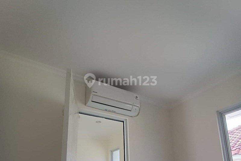 House for rent in Jakarta, Indonesia · Pasar Minggu · 3 rooms, 2 baths