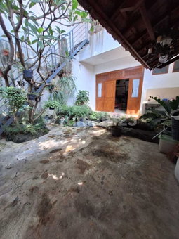House for rent in Tangerang, Indonesia · East Coral · 2 rooms, 1 bath